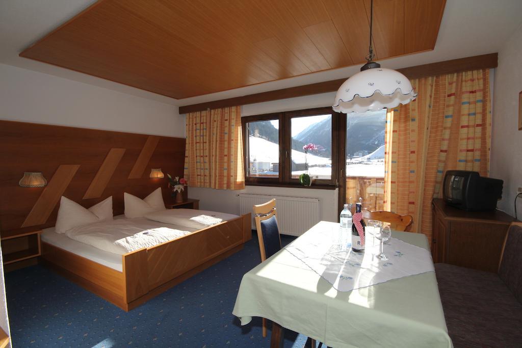 Apart Gletscherblick Kaunertal Pokój zdjęcie